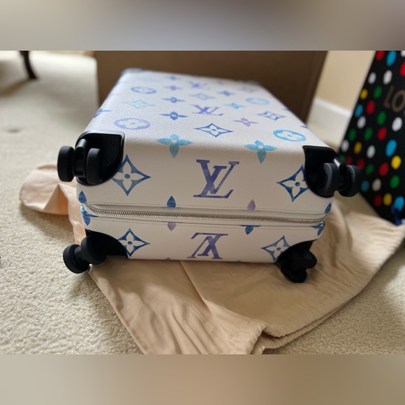 SOLD! Louis Vuitton Horizon 55 Carryon Rolling Suitcase Luggage M10253Authentic - Picture 9 of 16